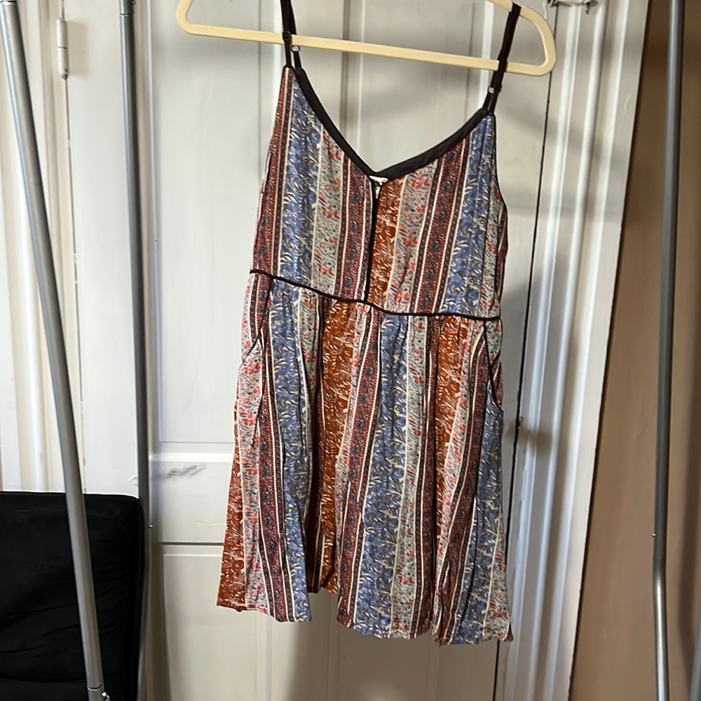O’Neill dress with pockets. Excellent condition.
